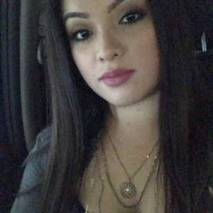 Meet your Posher, Carmina